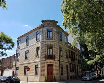 Dukes Corner Guest House - Porto - Building