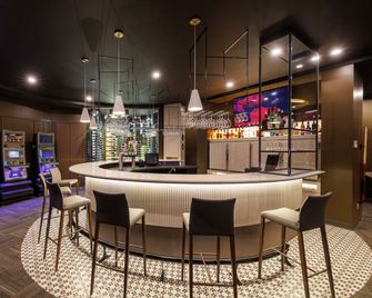 Hôtel Universel, Centre de congrès Rivière-du-Loup - Rivière-du-Loup - Bar