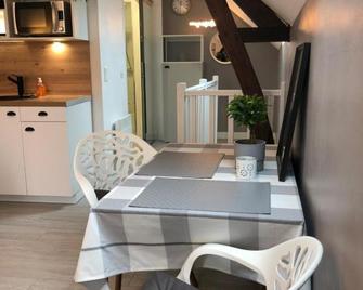 Maison Quatre Freres - Louviers - Comedor