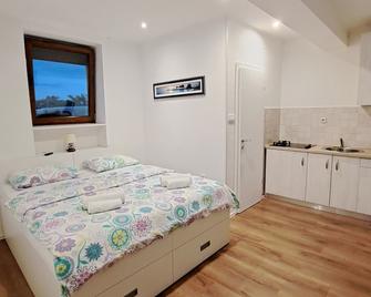 Meressa Nina&Leo Studio Apartments - Novigrad - Ložnice