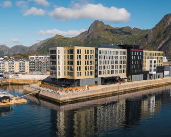 Thon Hotel Svolvær - Svolvær - Gebäude