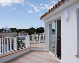 Apartamentos Sunway Atlanta - Sitges - Balcón