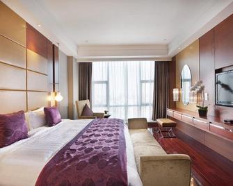 Beijing Taishan Hotel - Beijing - Bedroom
