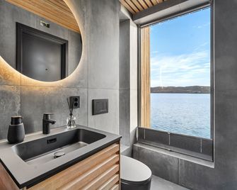 Steam Pier Adventure Hotel - Tromsø
