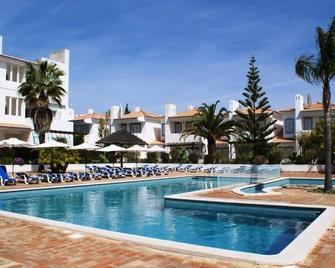 Agua Hotels Vila Branca - Lagos - Pool