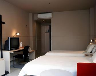 Jinjiang Inn Qinhuangdao Development Zone Northeastern University - Qinhuangdao - Habitación