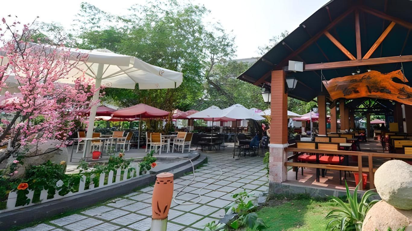 Hoa Binh 2 Hotel
