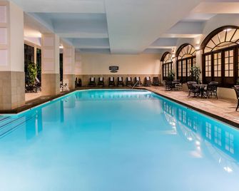 Embassy Suites by Hilton Nashville Airport - Nashville - Pool