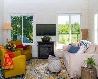 Marion Lake Tree House - Perham - Sala de estar
