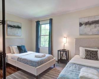 Charming Radnor Home With Yard Hosted By Stay Rafa - Wayne - Bedroom