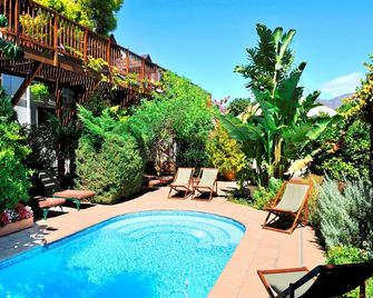Gable Manor - Franschhoek - Pool