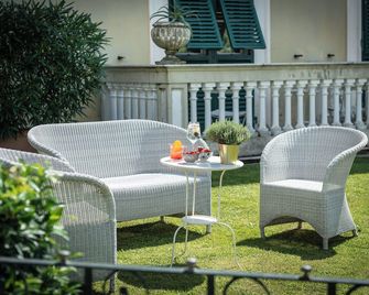 Manuelina Taste Hotel - Recco - Patio