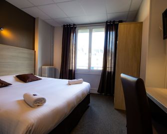 Logis Hotel Du Chateau - Caen - Habitación