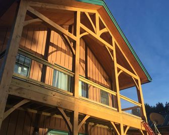 Absolutely Fantastic Family Vacation Spot - Fox Meadow Lakefront - Vergennes - Edificio