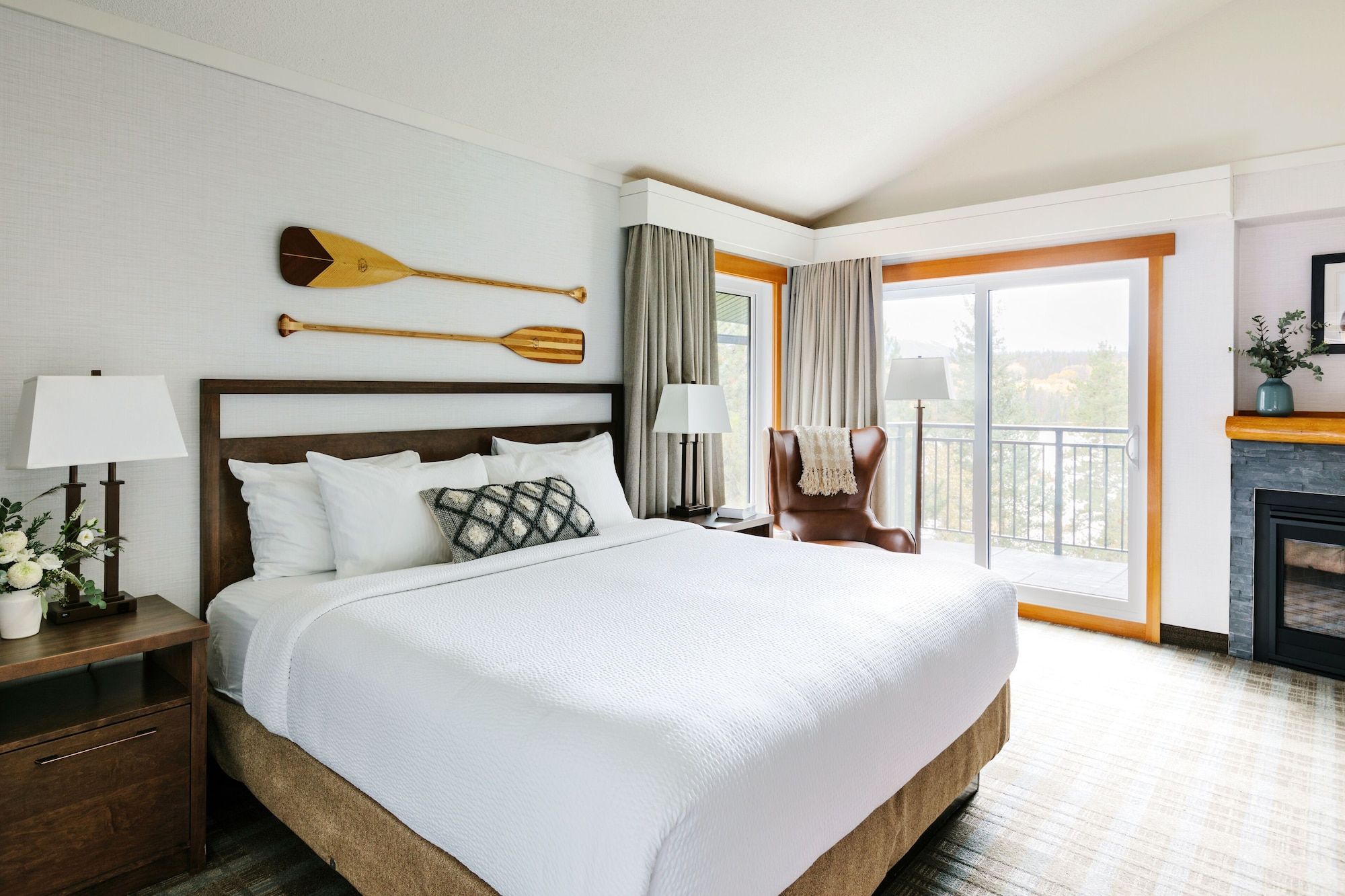 Pyramid Lake Lodge C$ 208 (C̶$̶ ̶1̶,̶8̶4̶2̶). Jasper Hotel Deals