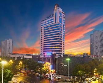 Tang's Hotel - Changde - Building