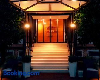 Hotel Globo - Formigine - Edificio