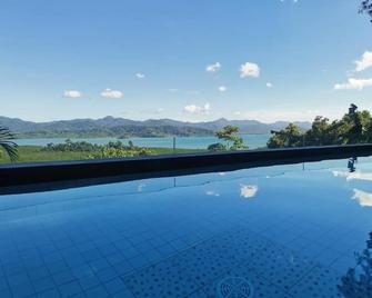 RC Villas and Resorts - El Nido - Pool