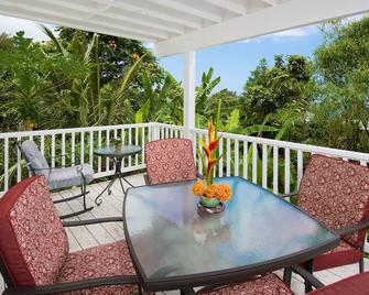 Beautiful, Spacious, Garden View Studio with Kitchenette. Wir Sprechen Deutsch. - Kailua-Kona - Balcon