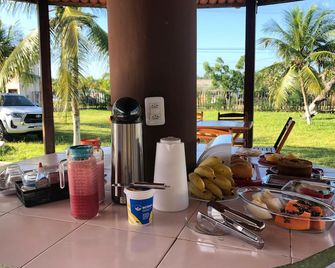Pousada Brisa do Lago Camocim - Camocim - Buffet