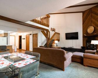 The Villas at French Lick Springs - French Lick - Living room