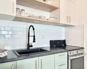 The Good Life - 2 Beds - Ac - Limoilou - Québec City - Kitchen