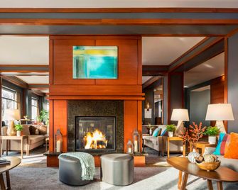 Courtyard by Marriott Burlington Harbor - Burlington - Lounge