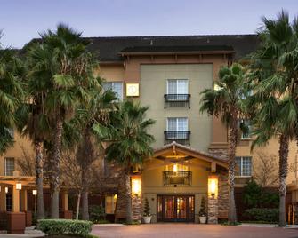 Larkspur Landing Sacramento - An All-Suite Hotel - Sacramento - Edifício