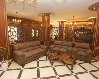 Hotel Vescera - Biskra - Lounge