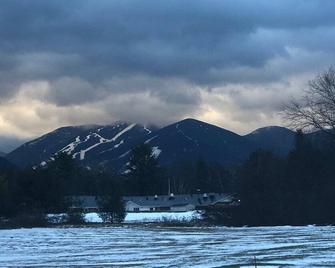 Gale River Motel - 法蘭哥尼亞