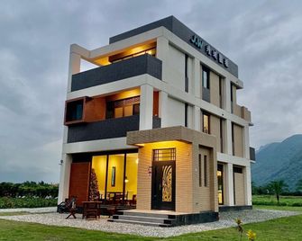 J.W Manbo Taroko - Xincheng Township - Gebäude