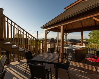 Auberge Le Four à Pain - Petite-Rivière - Balcony