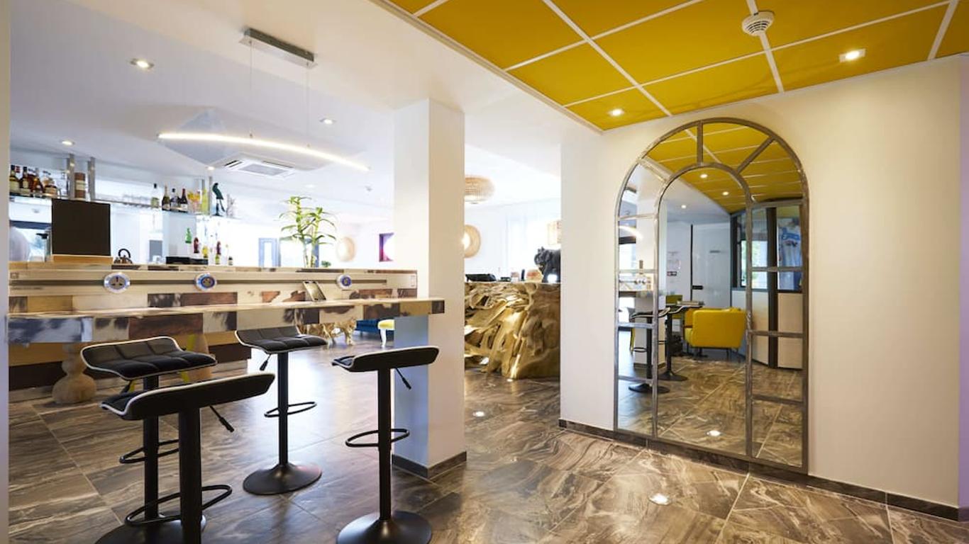 Appart' Hotel La Girafe Marseille Est - Porte d'Aubagne