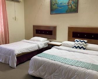 Suria Hotel - Kota Bharu - Habitación