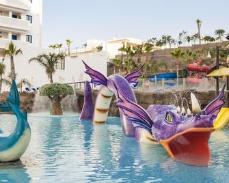 Globales Los Patos Park - Benalmádena