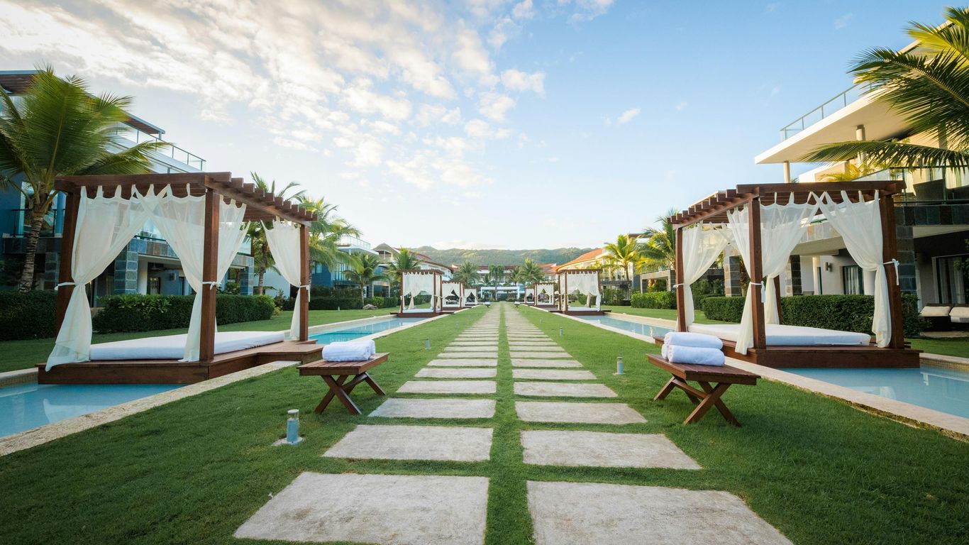 Sublime Samana Hotel & Residences