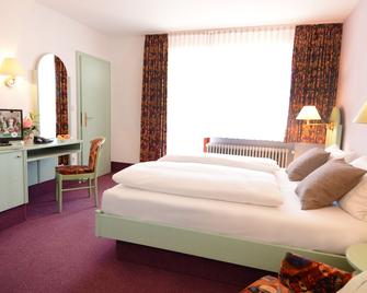 Hotel Weisses Lamm - Allersberg - Camera da letto