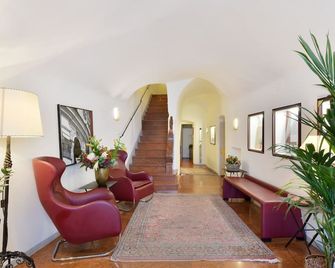 Hotel Wolf - Salzburg - Lobi