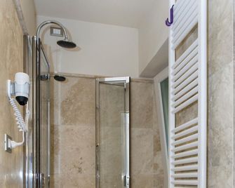 Relais Dei Mercanti B&B And Suites - Pisa - Bad