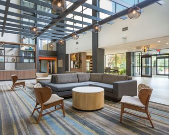 Holiday Inn Roanoke Airport-Conference Ctr By IHG - Roanoke - Lobby