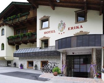 愛里卡生活風格全景飯店 - 施蒂夫特施圖拜河谷 - 建築