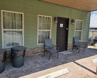 Miners Ridge Villa on Choice Ave - Steps to Downtown - Dahlonega