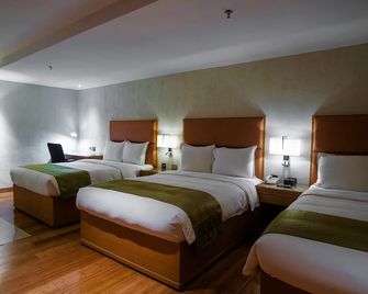 Ion Hotel - Baguio - Ložnice