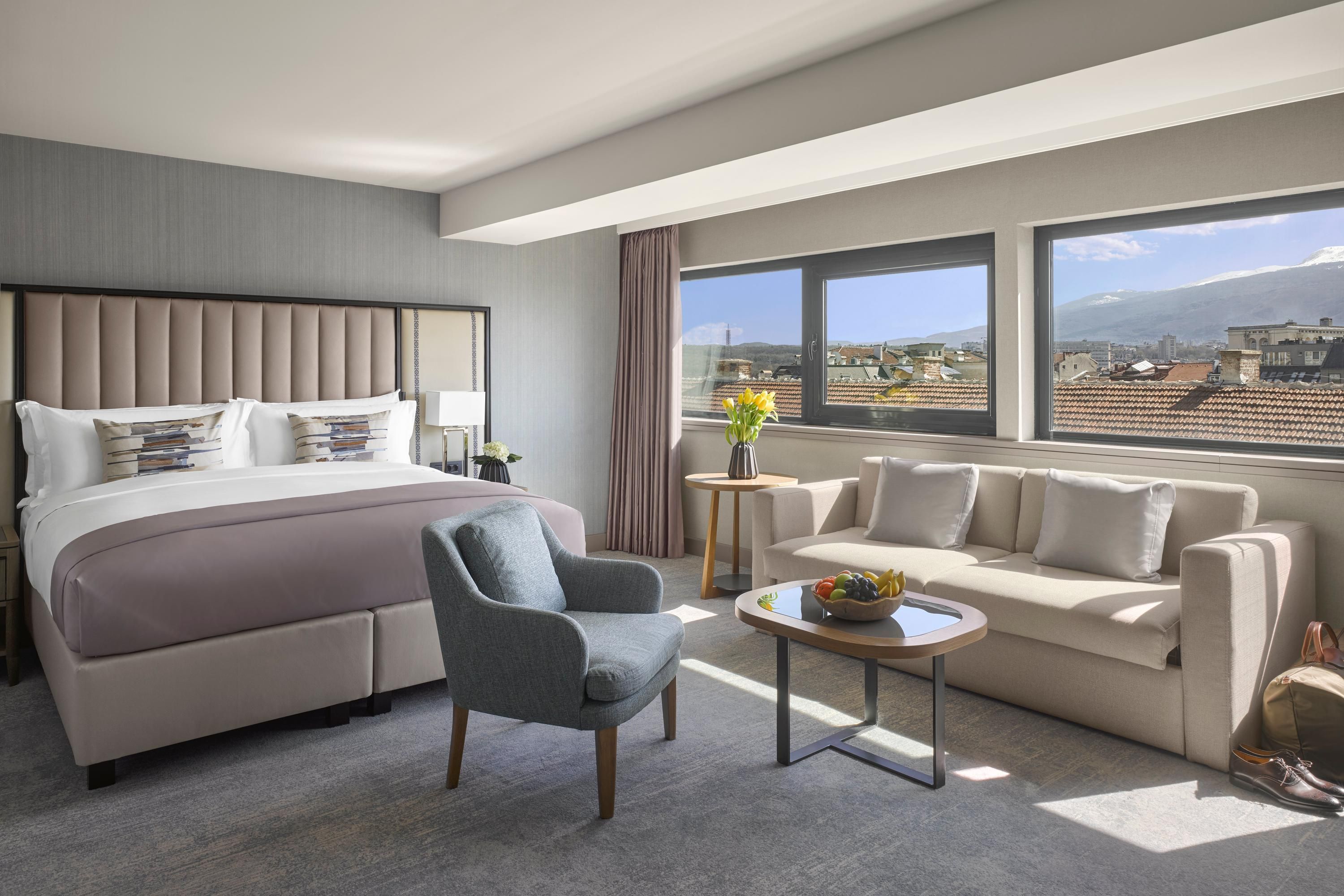 Intercontinental Hotels Sofia By IHG - Sofia - Bedroom