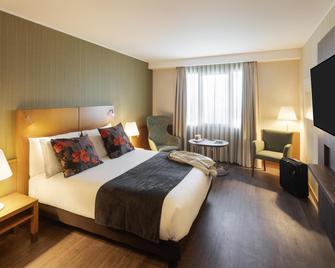 Mercure Porto Gaia Hotel - Vila Nova de Gaia - Bedroom
