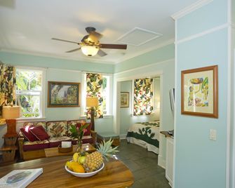 Iao Valley Inn - Wailuku