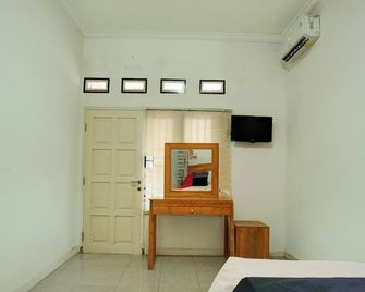 Hotel O Twin Kostel - Palembang - Servicio de la habitación