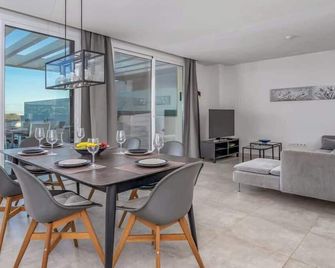 Panoramic terrace w pool by Costarentals - Ref 192 - La Cala de Mijas