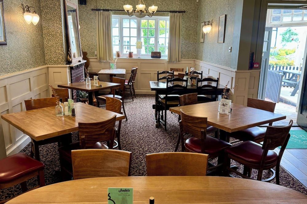 The Cricketers Inn - Tuxekan Isl - Restaurant