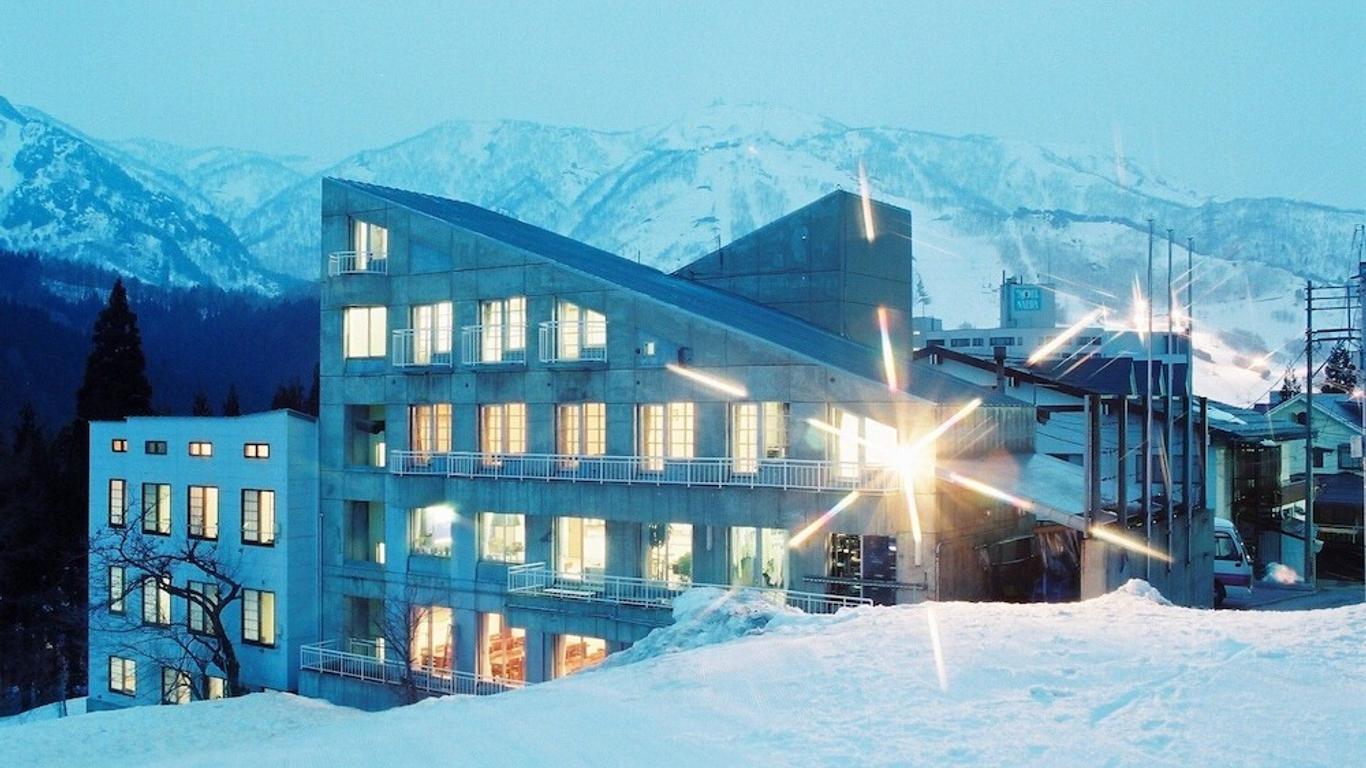 Hotel Naeba White Palace